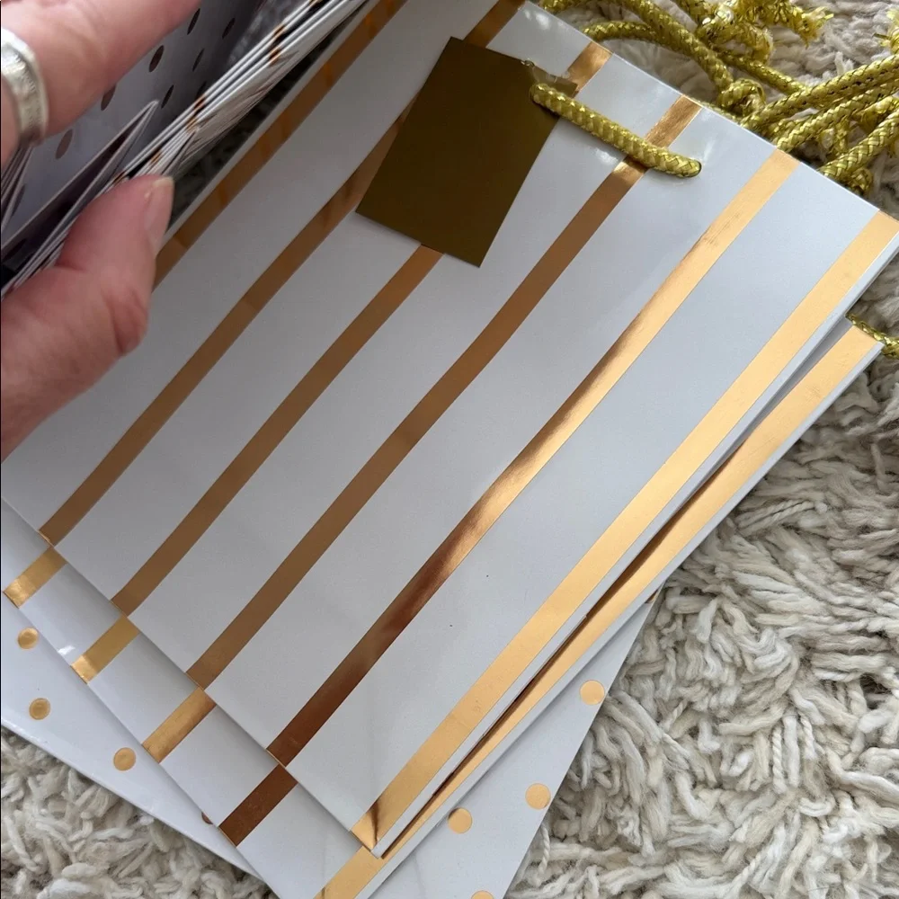 Gift Packaging Set - Everything in the pictures